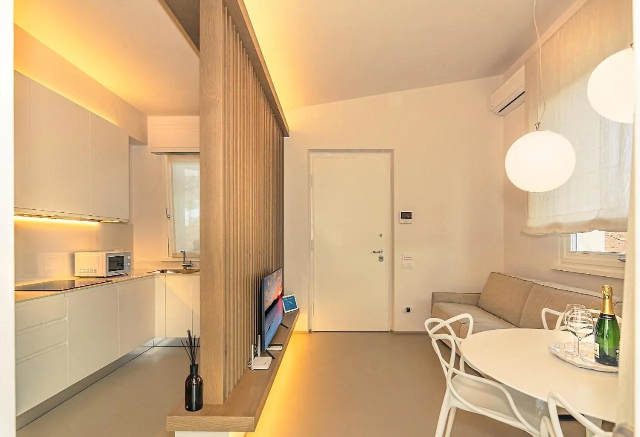 Sea Holidays Apartment Marina di Pietrasanta Italia